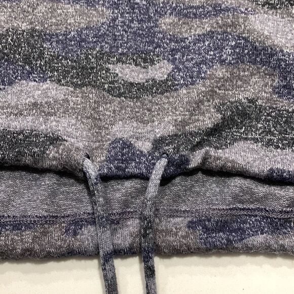 Lucky brand | Women’s Boho Soft Navy Blue Camouflage Hoodie Sweatshirt - Picture 7 of 11